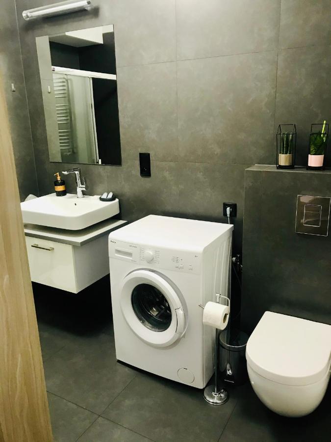 Apartamenty Teatralne Гожов Велкополски Екстериор снимка