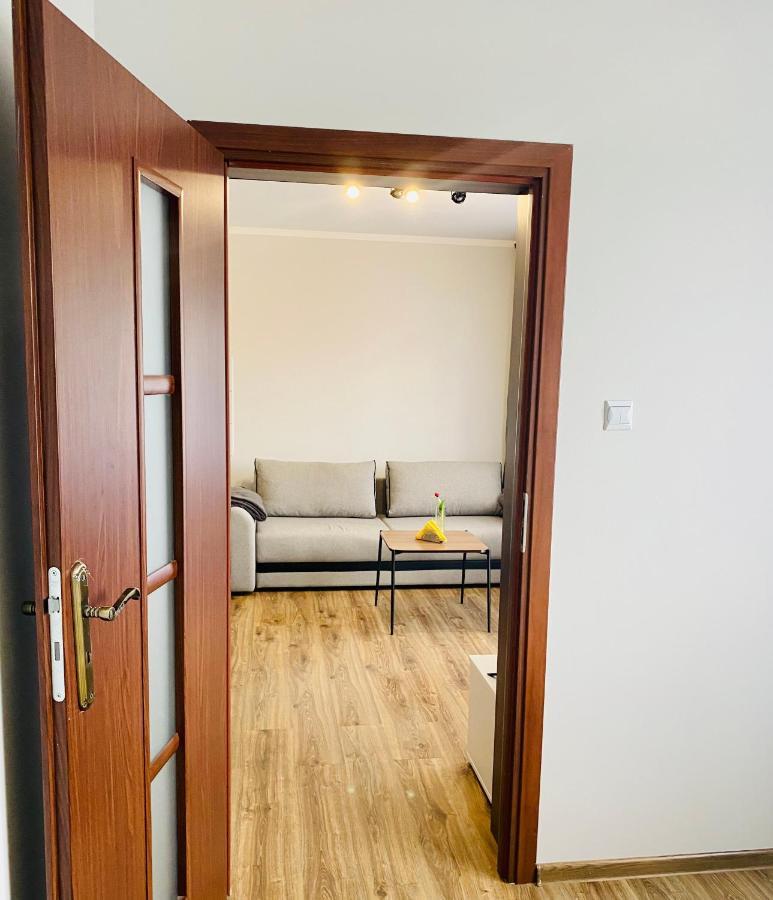 Apartamenty Teatralne Гожов Велкополски Екстериор снимка