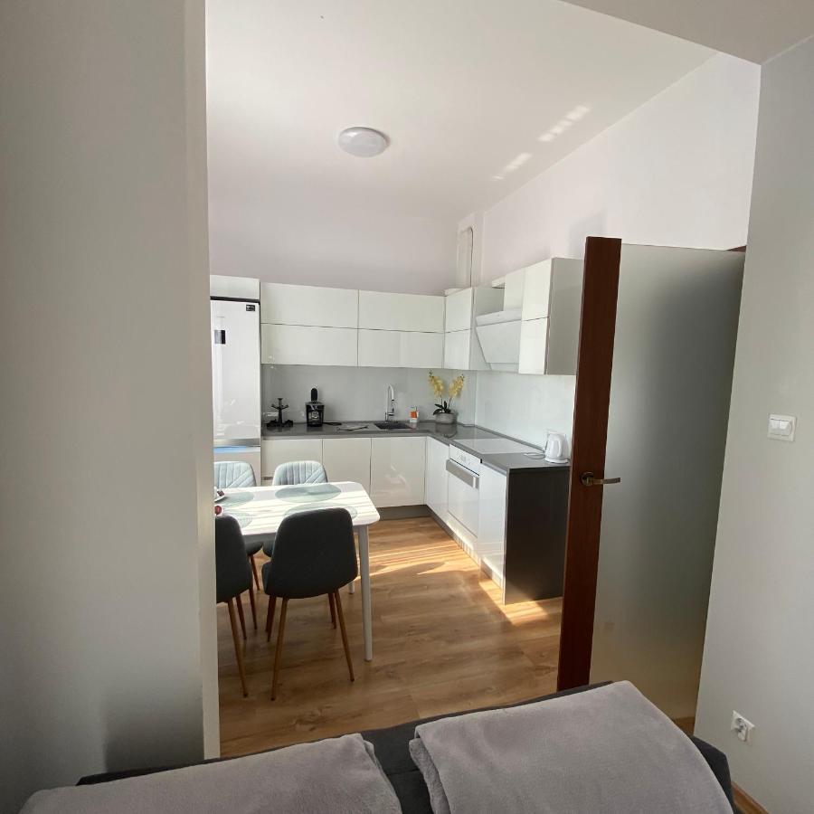 Apartamenty Teatralne Гожов Велкополски Екстериор снимка